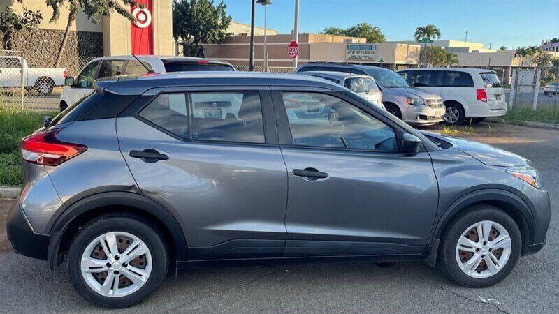 2018 Nissan Kicks S