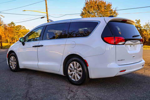 2019 Chrysler Pacifica L