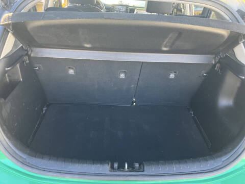 2019 Kia Rio 5-Door S