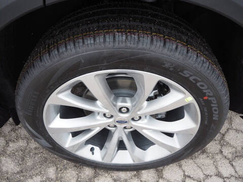 2021 Ford Explorer Platinum