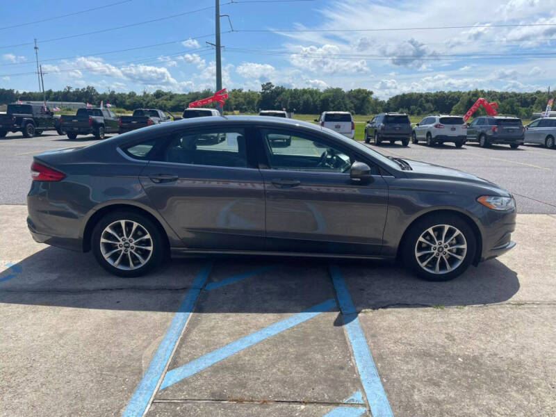 2017 Ford Fusion SE