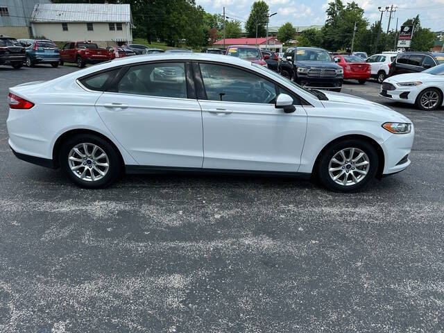 2015 Ford Fusion S