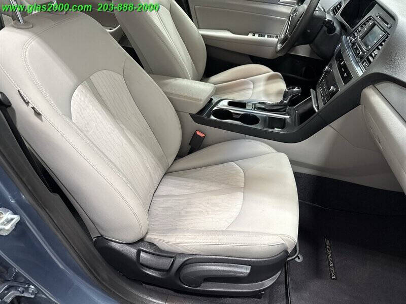 2016 Hyundai Sonata Hybrid SE