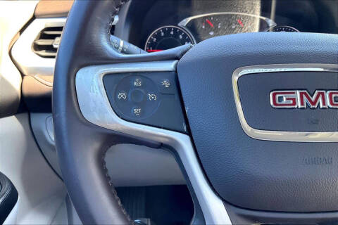 2021 GMC Acadia SLT