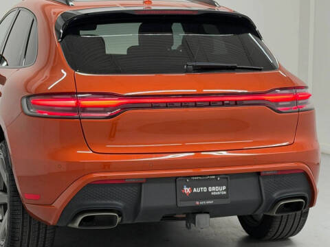 2025 Porsche Macan