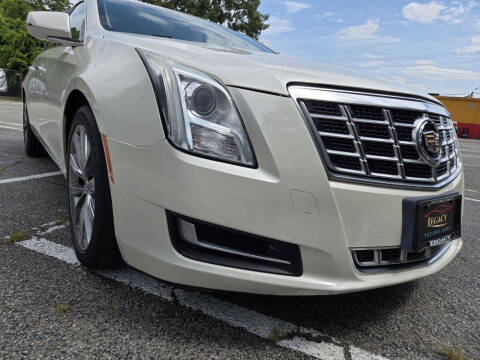 2015 Cadillac XTS Standard