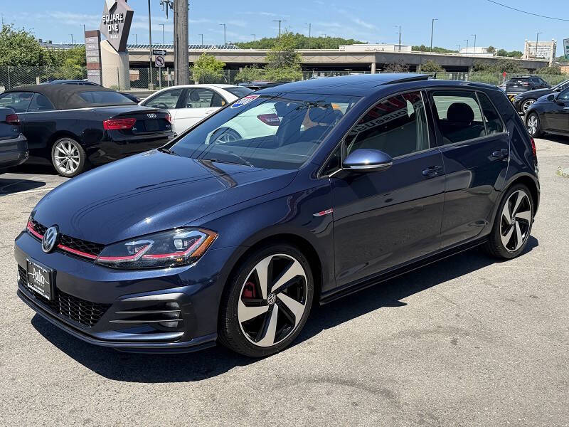 2018 Volkswagen Golf GTI SE