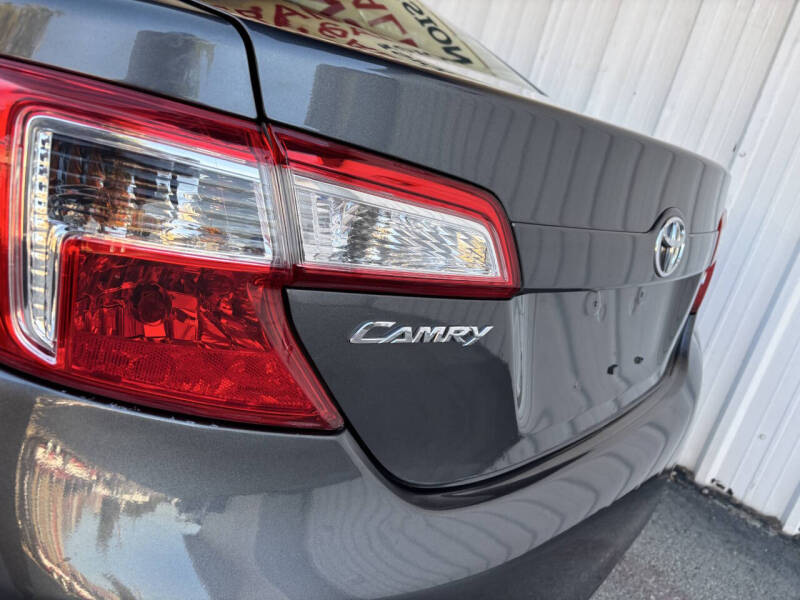 2013 Toyota Camry LE