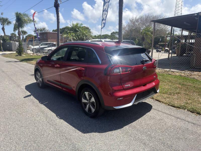 2017 Kia Niro EX