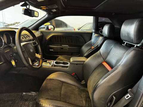 2010 Dodge Challenger SRT8