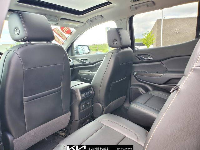 2020 GMC Acadia SLT
