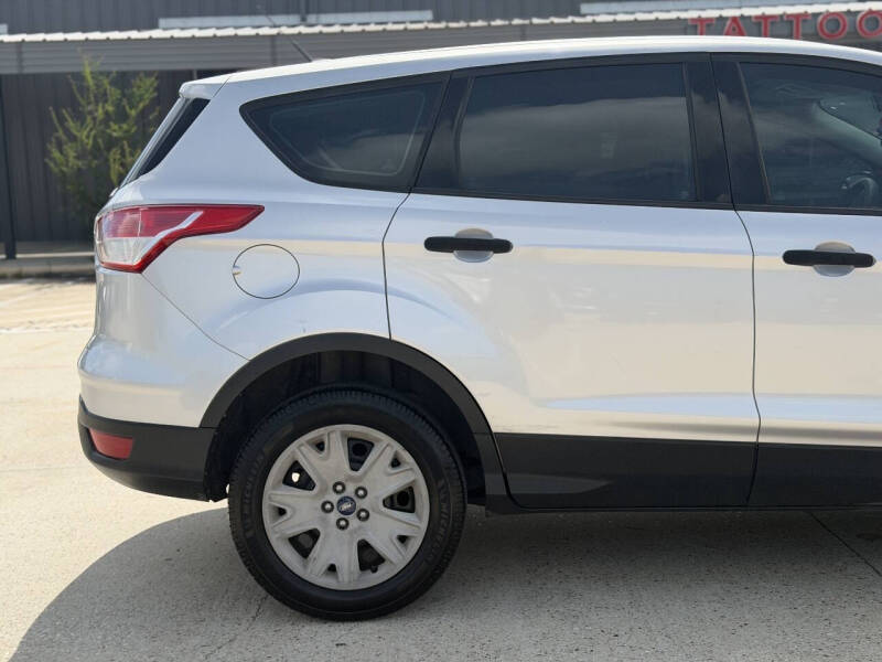 2016 Ford Escape S