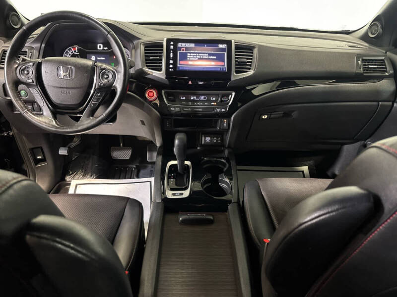2017 Honda Ridgeline Black Edition