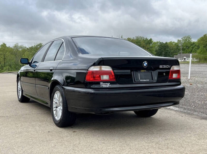 2002 BMW 5 Series 530i