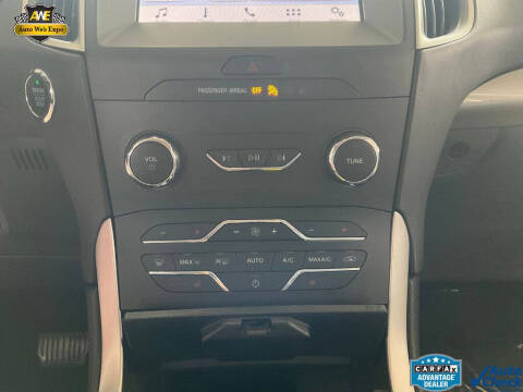 2019 Ford Edge SEL