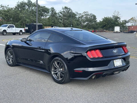 2016 Ford Mustang EcoBoost Premium