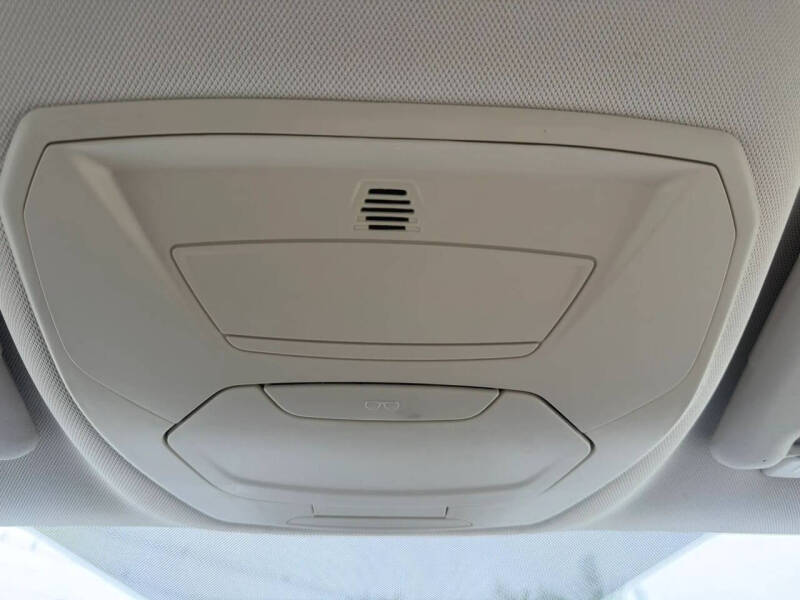 2017 Ford C-MAX Hybrid SE