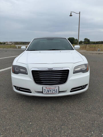 2014 Chrysler 300 S