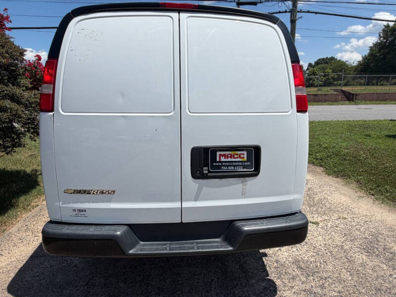 2018 Chevrolet Express 2500