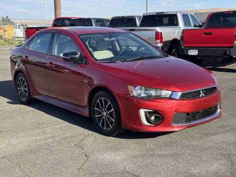 2017 Mitsubishi Lancer ES