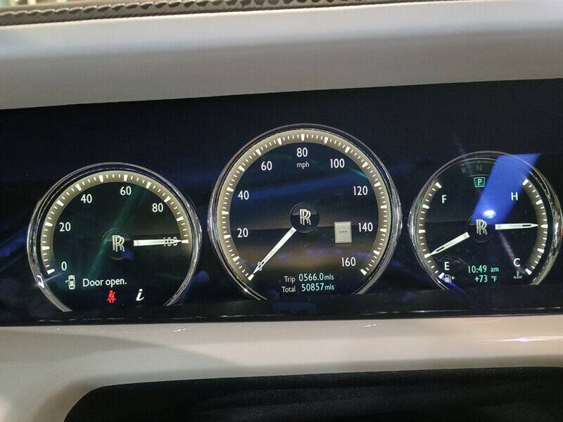 2019 Rolls-Royce Phantom 21