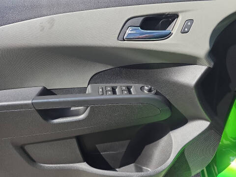2016 Chevrolet Sonic LT Auto