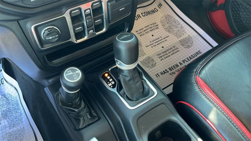 2021 Jeep Gladiator Willys