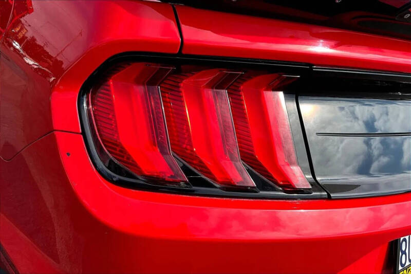 2021 Ford Mustang