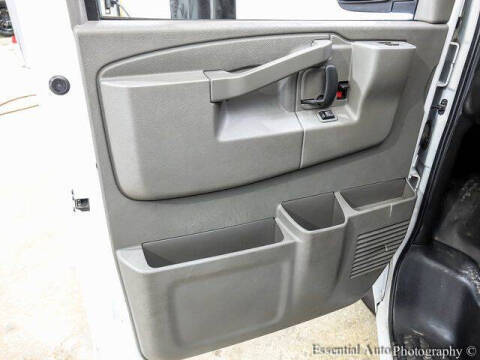 2017 GMC Savana 2500