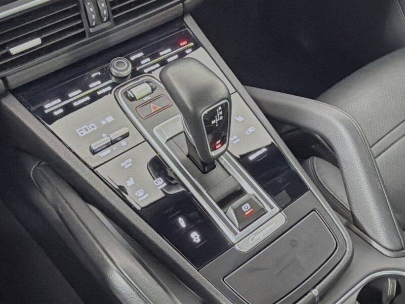 2019 Porsche Cayenne E-Hybrid