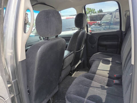 2004 Dodge Ram 1500 SLT