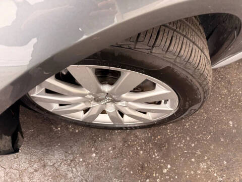 2015 Audi A4 2.0T quattro Premium