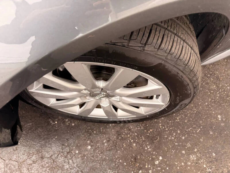 2015 Audi A4 2.0T quattro Premium