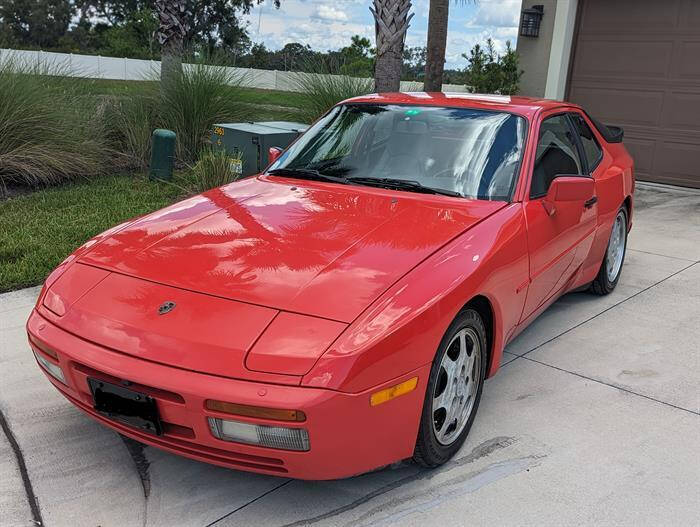 1989 Porsche 944 S2