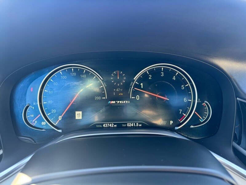 2017 BMW 7 Series M760i xDrive