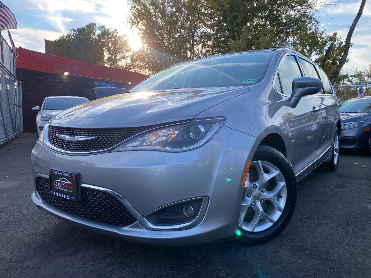 2017 Chrysler Pacifica for sale at 3B Auto Sales in Paterson, NJ