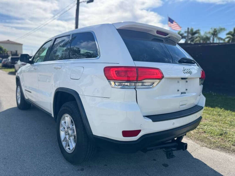 2018 Jeep Grand Cherokee Laredo