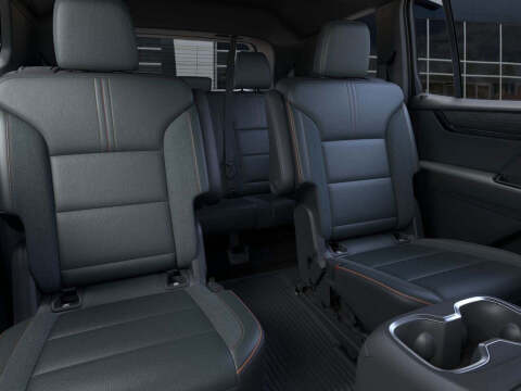 2025 GMC Acadia AT4