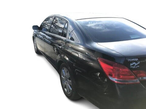 2005 Toyota Avalon XLS