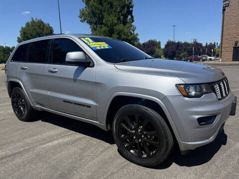 2017 Jeep Grand Cherokee Altitude