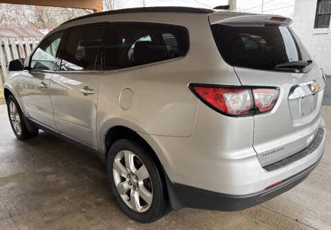 2017 Chevrolet Traverse LT