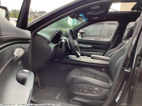 2025 Genesis GV70 2.5T Standard