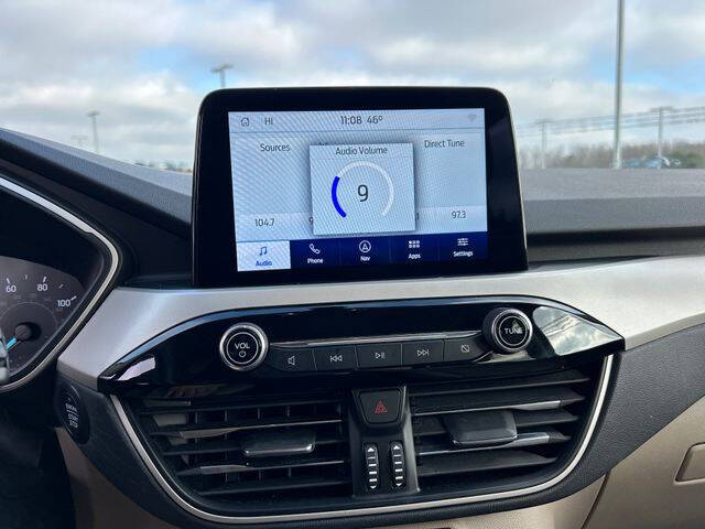 2020 Ford Escape SEL