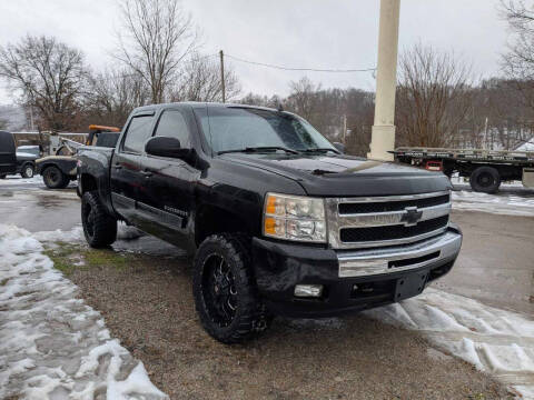 2009 Chevrolet Silverado 1500 for sale at TEMPLE AUTO SALES in Zanesville OH