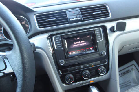 2018 Volkswagen Passat 2.0T S