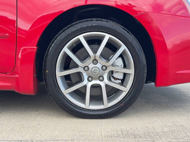 2008 Nissan Sentra SE-R Spec V