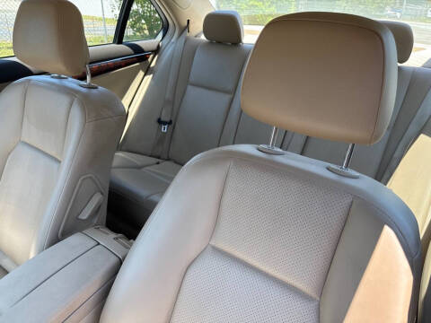 2010 Mercedes-Benz C-Class