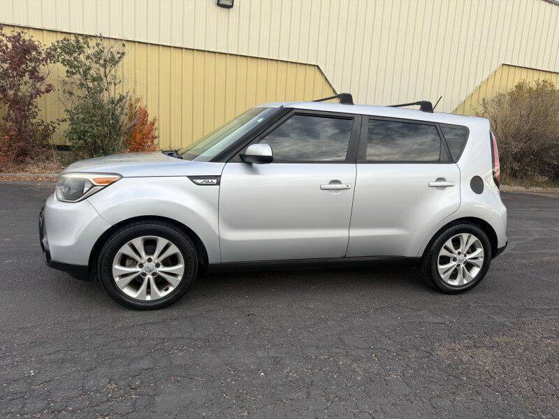 2016 Kia Soul +