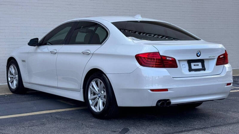 2015 BMW 5 Series 528i