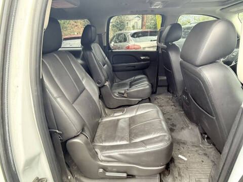 2012 GMC Yukon XL SLT